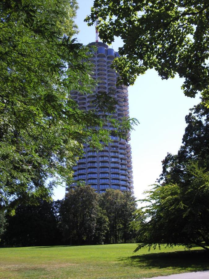 Augsburg Hotelturm Exteriér fotografie