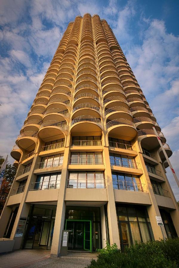 Augsburg Hotelturm Exteriér fotografie
